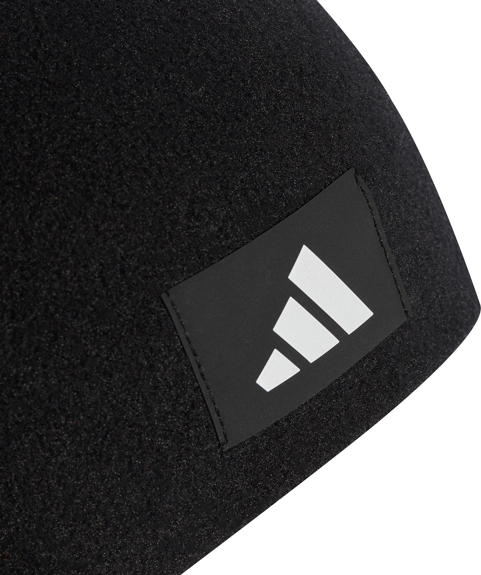 adidas Essentials Fleece Running Beanie - Black - Image 3