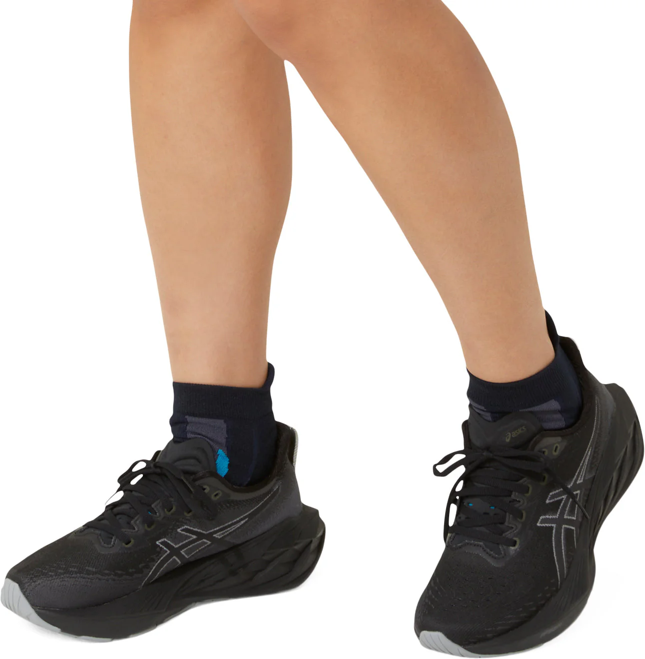 Asics NovaBlast 4 Womens Running Shoes - Black - Image 8