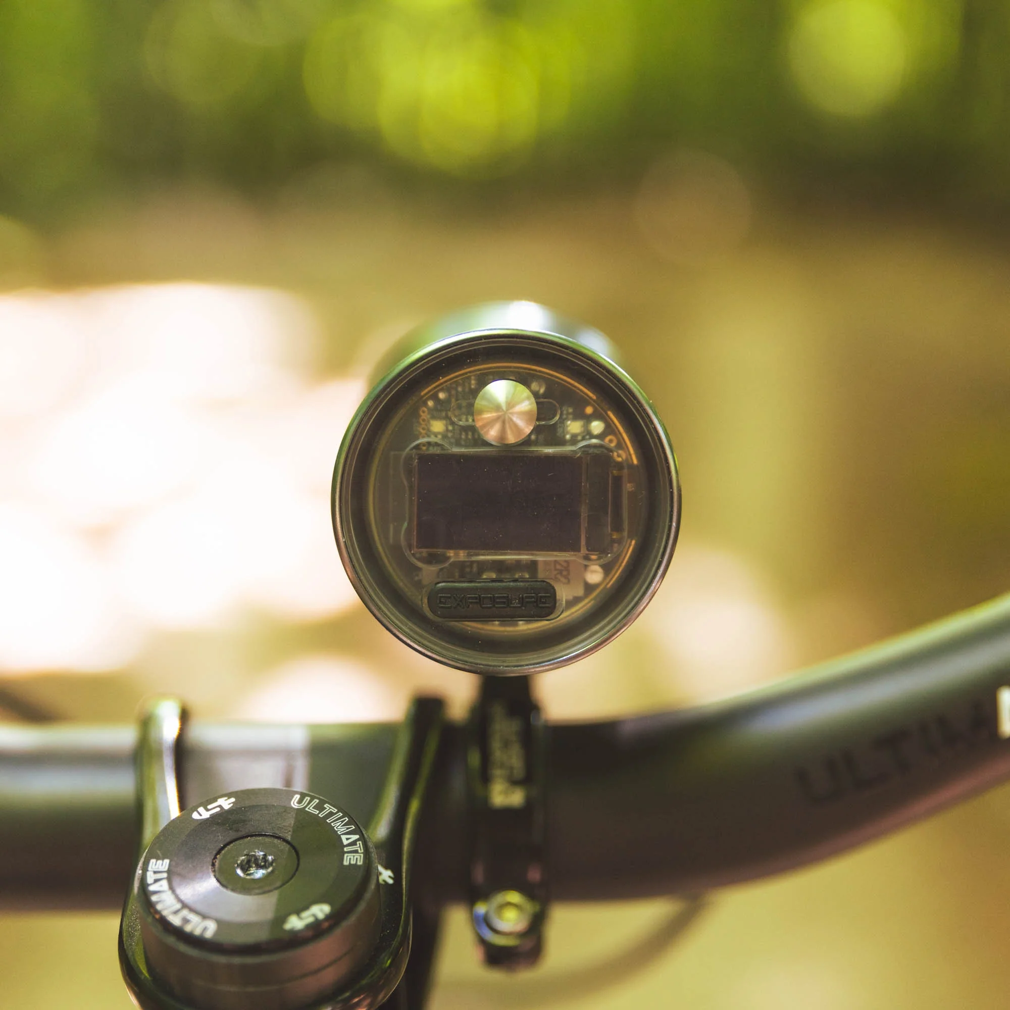 Exposure Lights MaXx-D MK17 Front Bike Light - Image 4