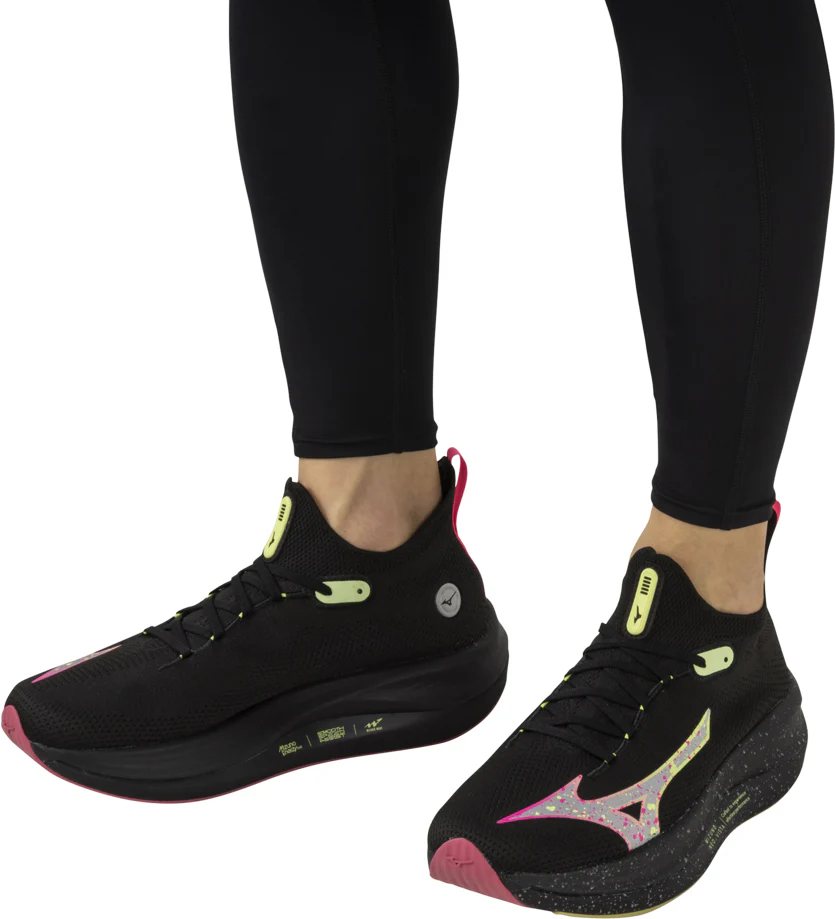 Mizuno Neo Vista Running Shoes - Black - Image 7