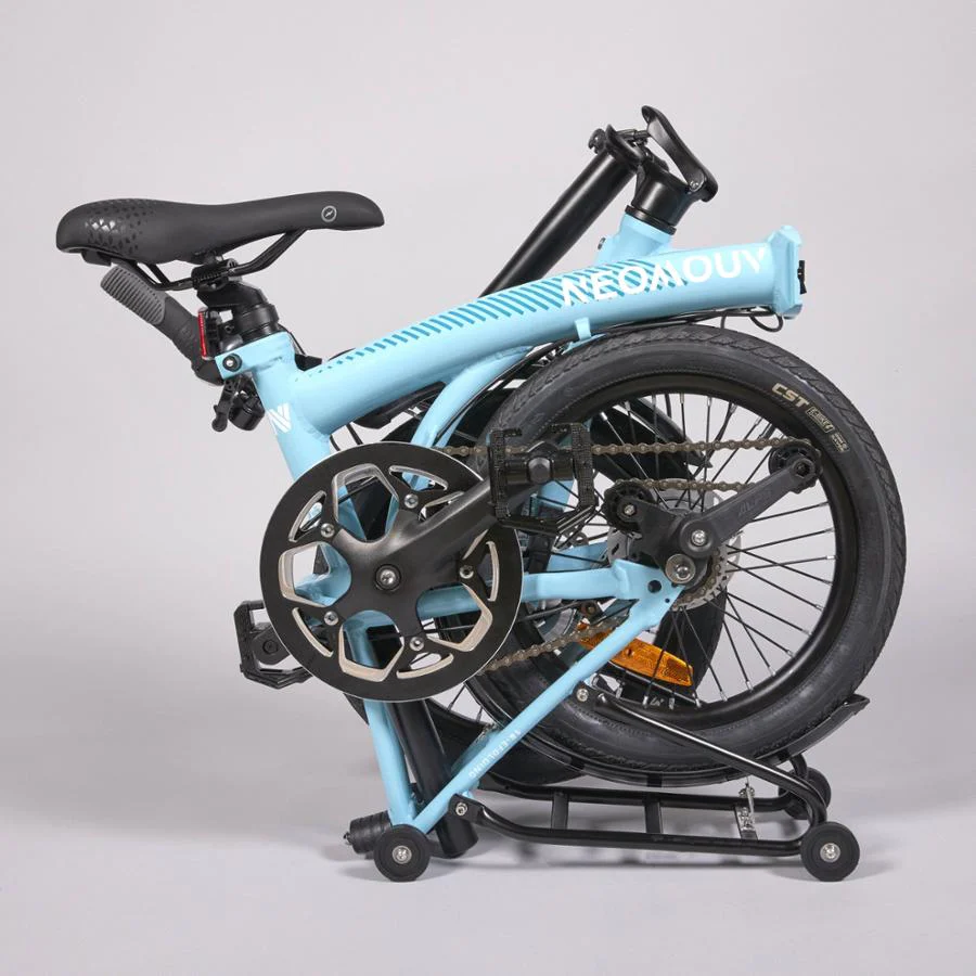 Neomouv eFolding 16 Electric Folding Bike 2024 Ex-Demo - Black - Image 2