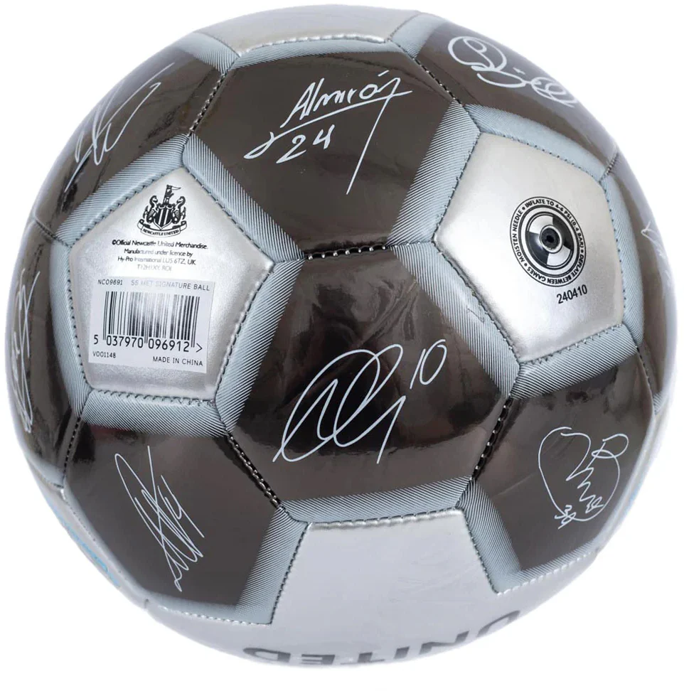 Newcastle United Signature Football - Black - Image 4