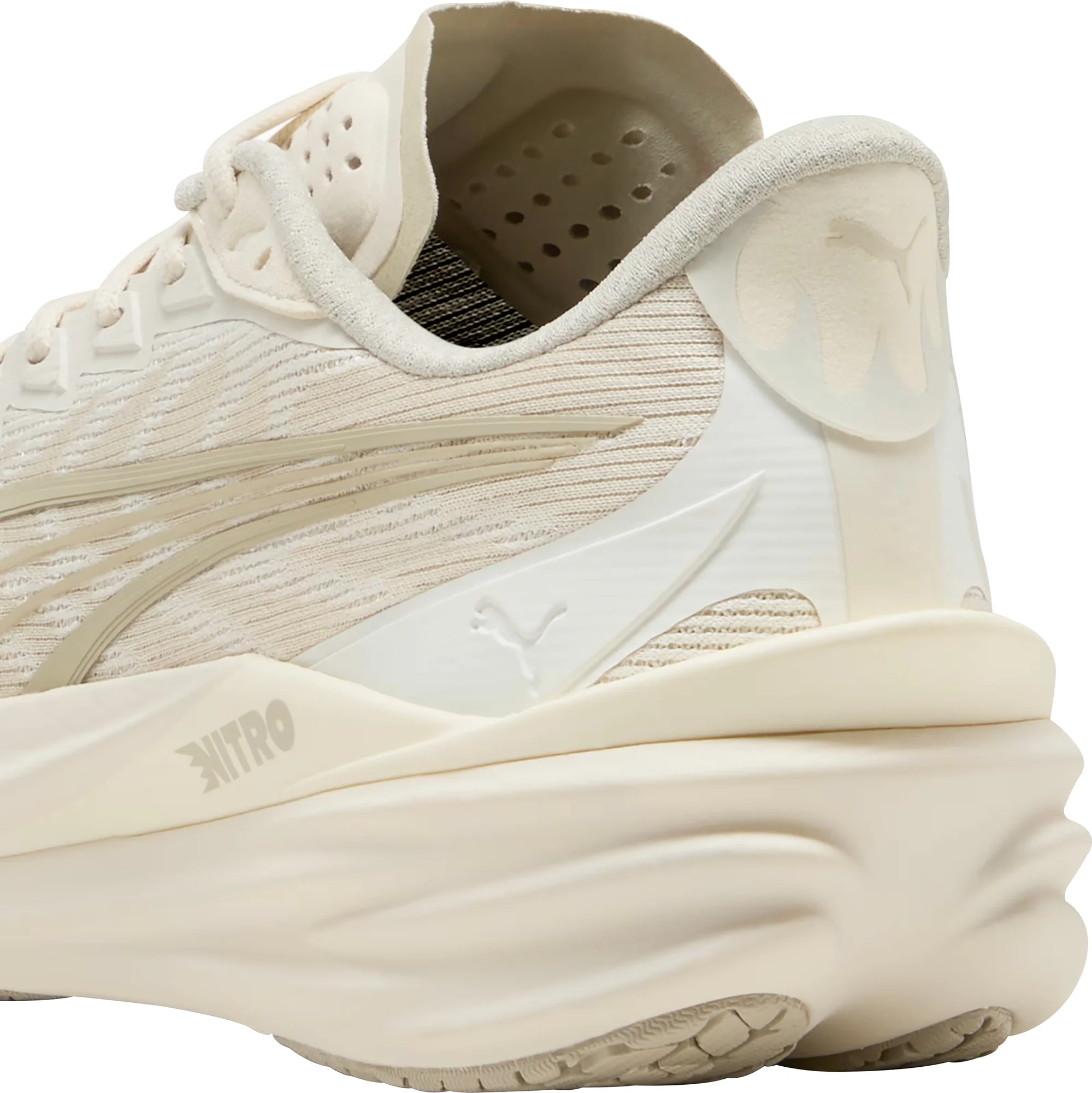 Puma Deviate Nitro 4 Mens Running Shoes - Cream - Image 6