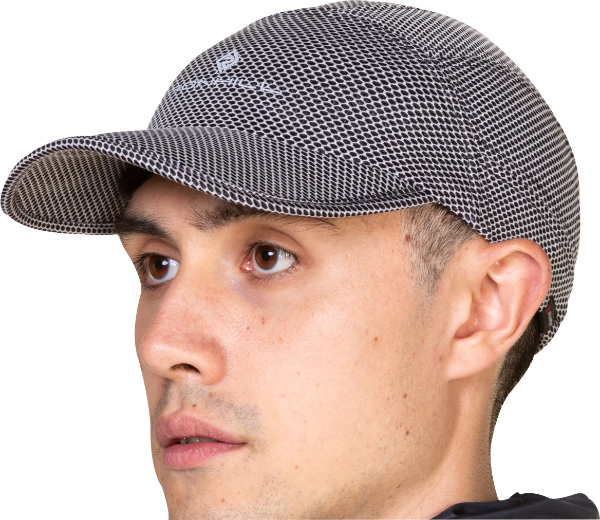 Ronhill Golden Hour Running Cap - Black - Image 3