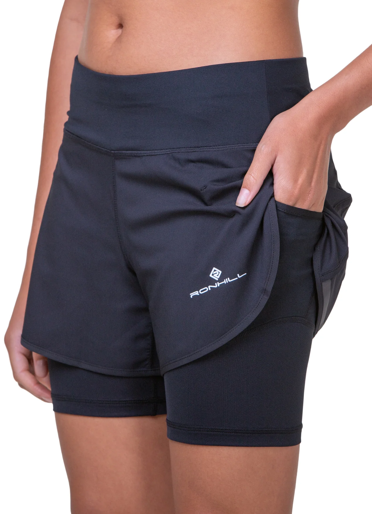 Ronhill Tech 4.5 Inch Twin 2 in 1 Womens Running Shorts - Black - Image 3