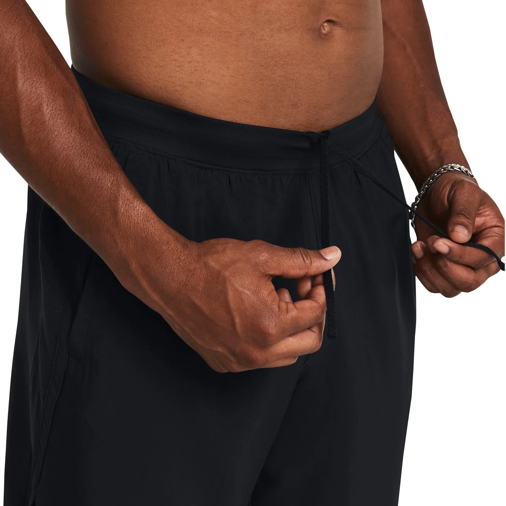 Under Armour Launch 7 Inch Mens Running Shorts - Black - Image 3