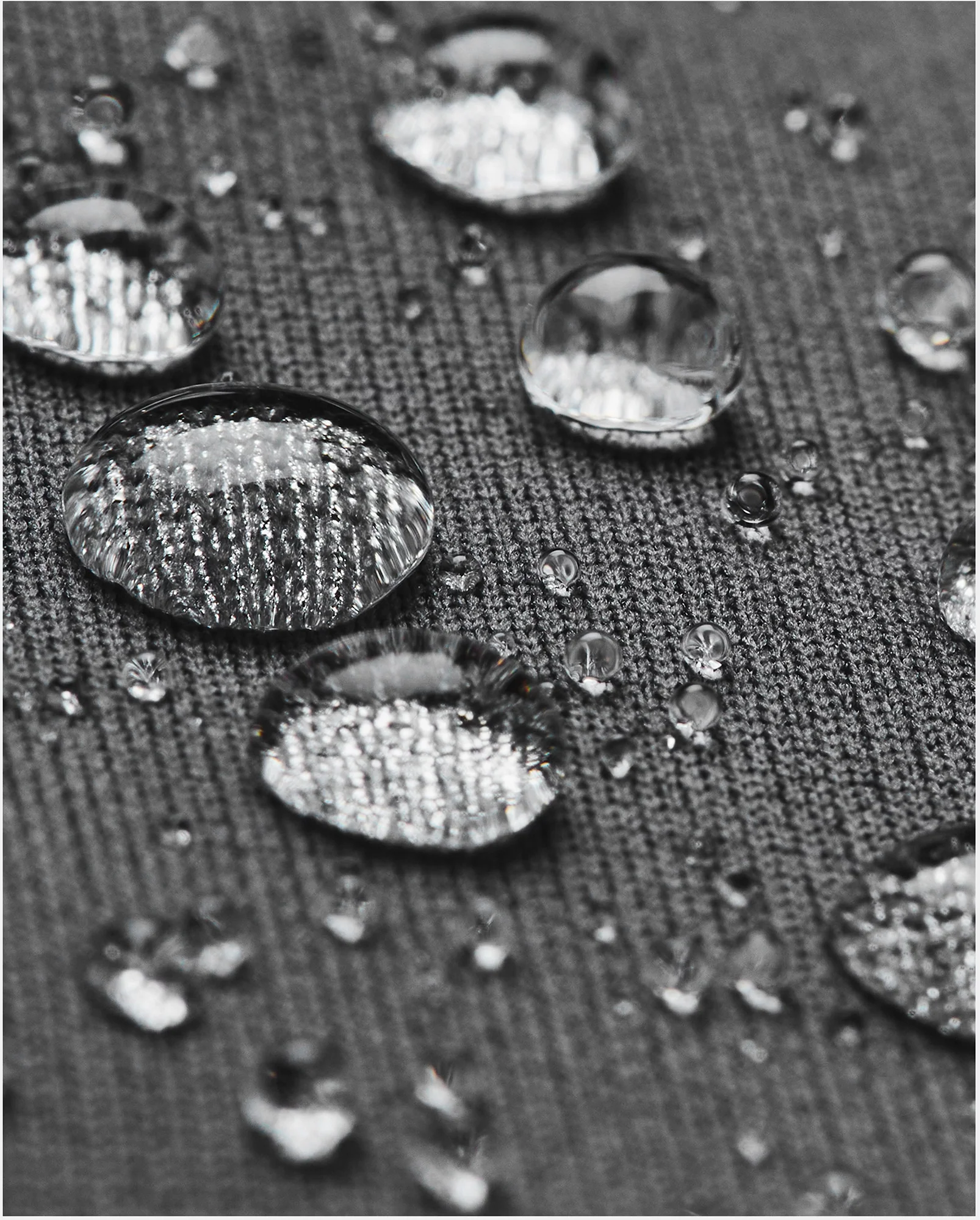 Under Armour Storm Running Beanie - Grey - Image 2